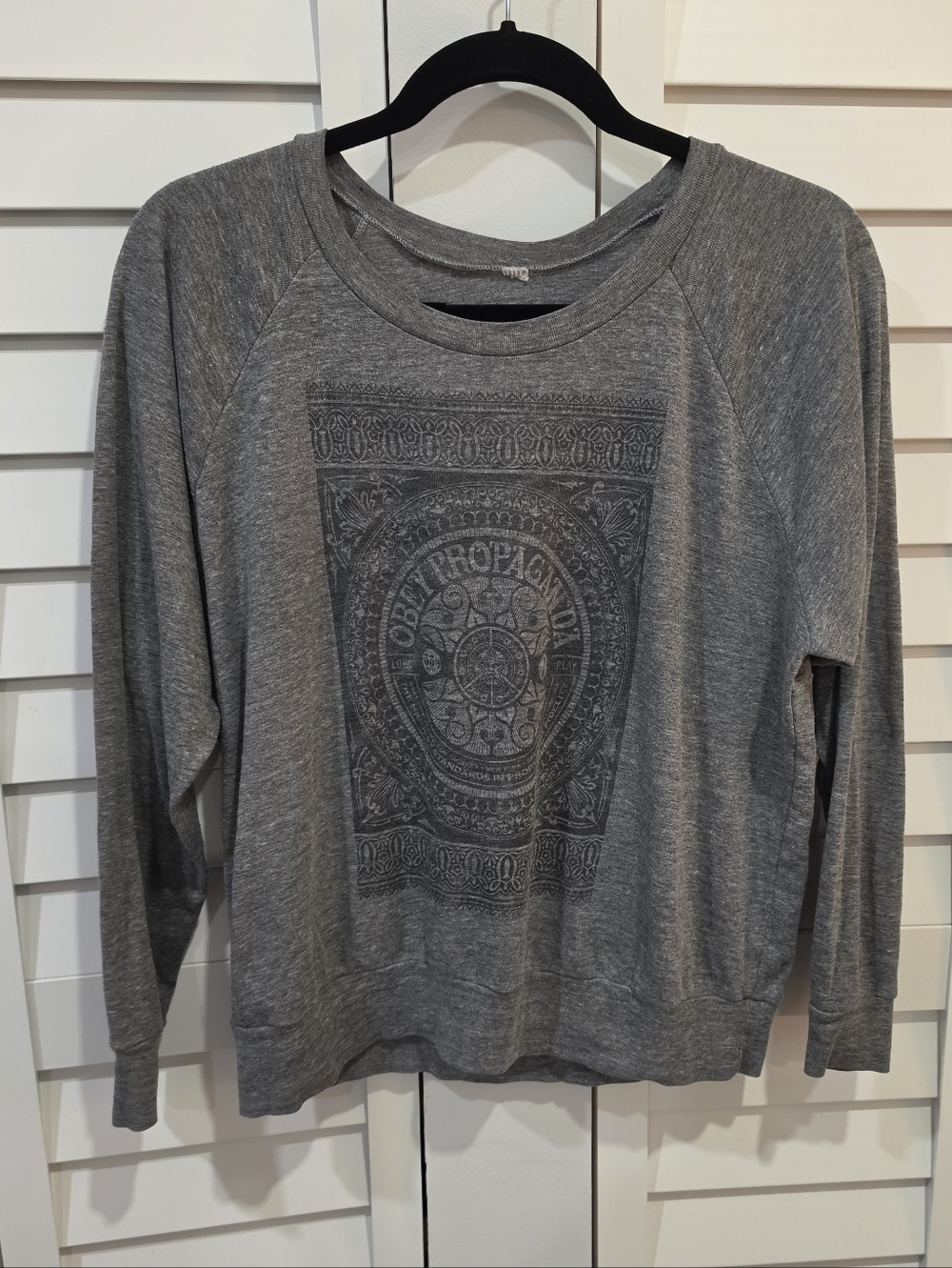 Obey Propaganda Lightweight Sweater Swestshirt Long Sleeve Top